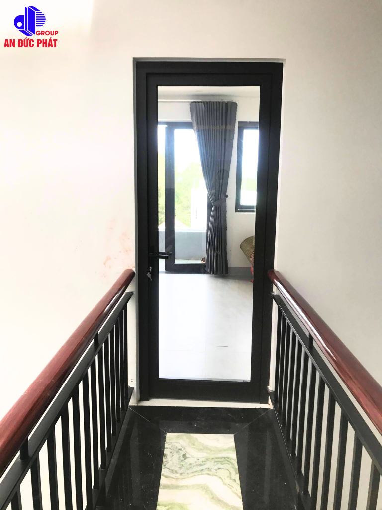 Cửa đi mở 1 cánh không fix cho phòng ngủ